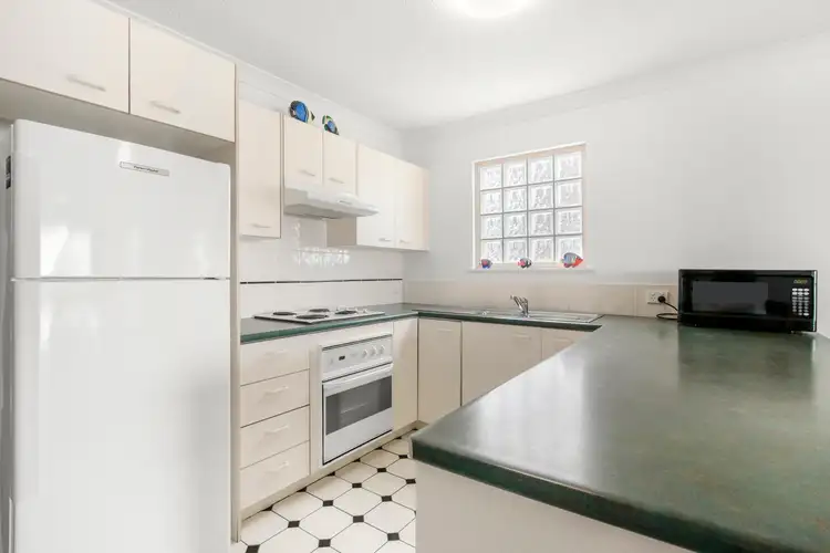 Fifth view of Homely unit listing, 6/8 Orvieto Terrace, Kings Beach QLD 4551