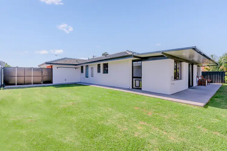 7 Saggers Crescent, Beckenham WA 6107
