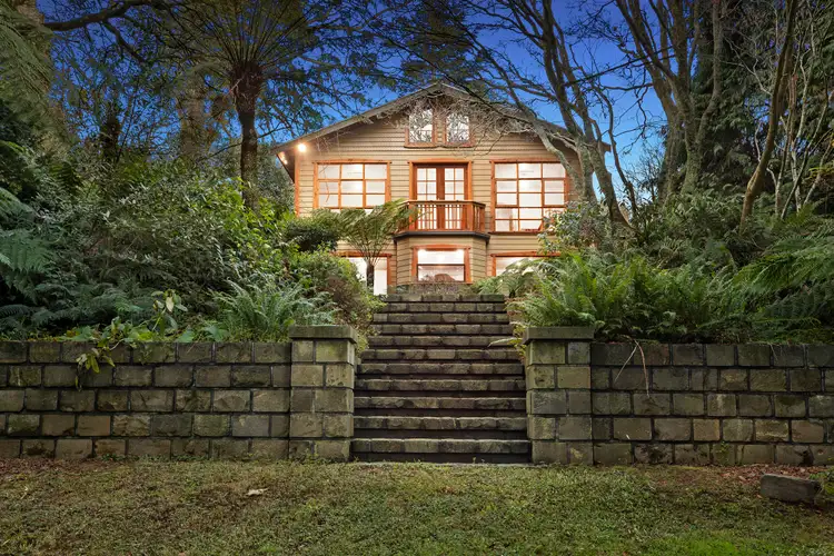 3 Old Main Road, Ferny Creek VIC 3786