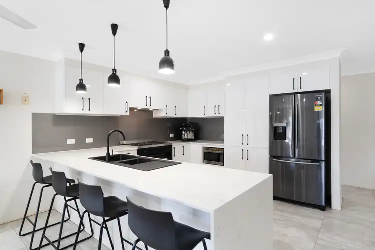 66 Boondooma Circuit, Albany Creek QLD 4035