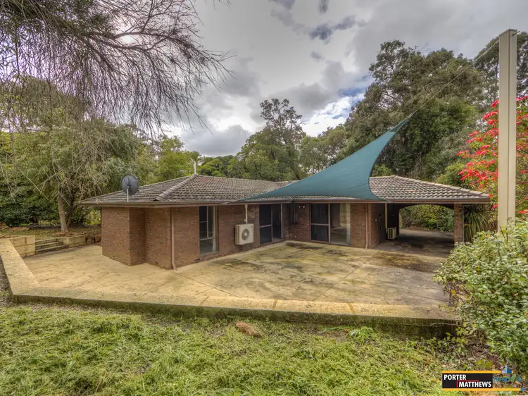 12 Wheelwright Road, Lesmurdie WA 6076