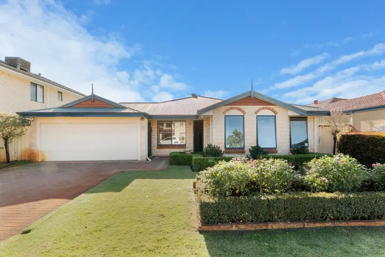 14 Kardan Circuit, Karawara WA 6152