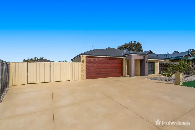 Third view of Homely house listing, 21 Glenelg Way, Meadow Springs WA 6210