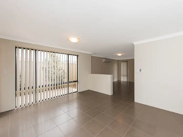 Fourth view of Homely house listing, 7 Mortimer Link, Baldivis WA 6171