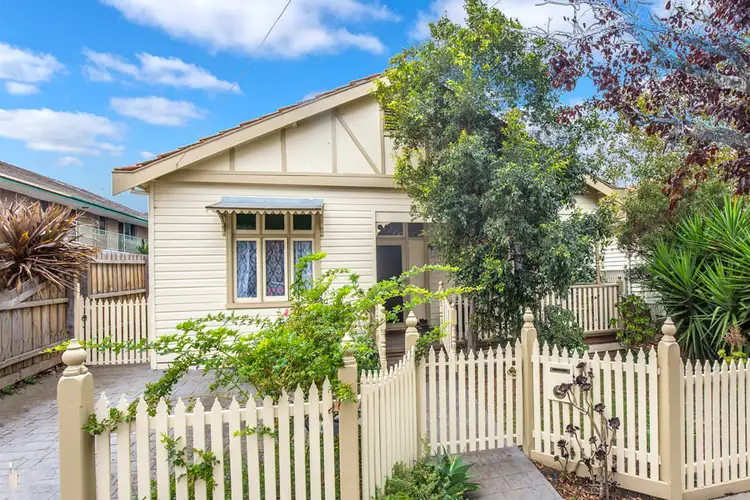 34 KING STREET, Essendon VIC 3040