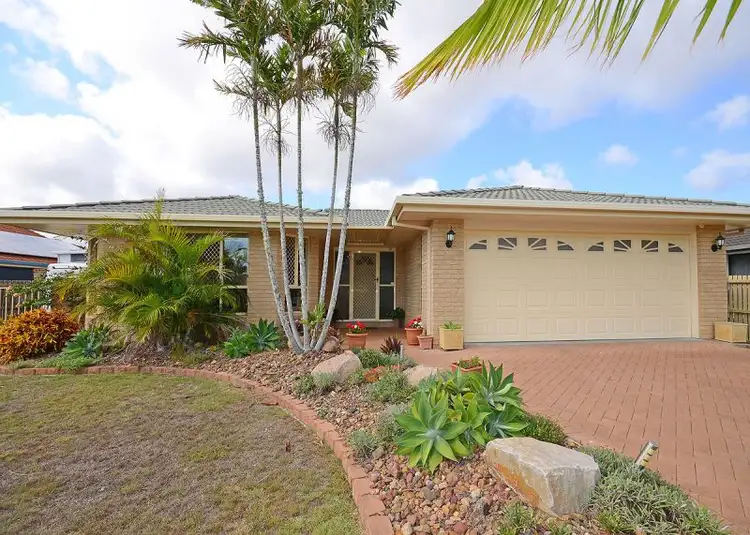 8 Delmo Court, Urraween QLD 4655
