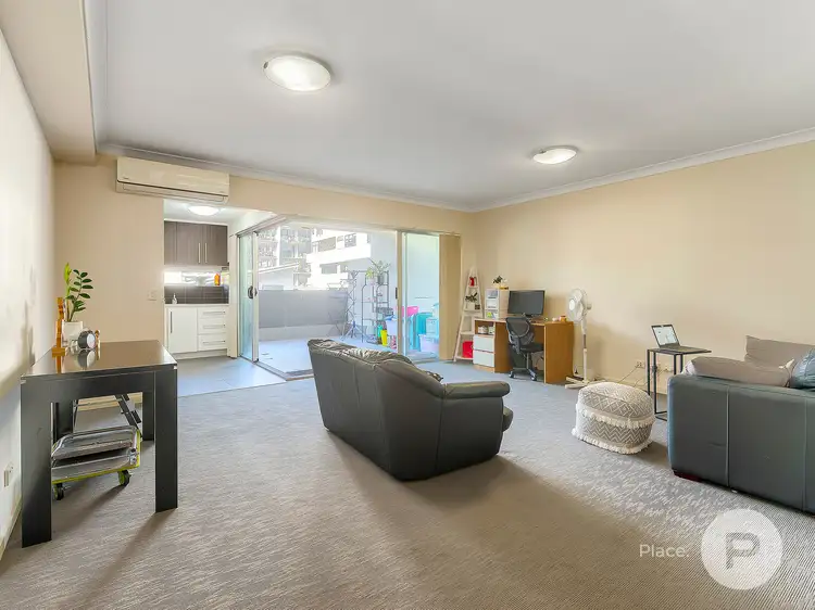 Second view of Homely apartment listing, 302/8 Kyabra Street, Newstead QLD 4006