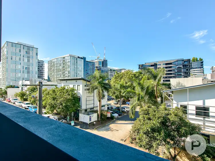 Fourth view of Homely apartment listing, 302/8 Kyabra Street, Newstead QLD 4006