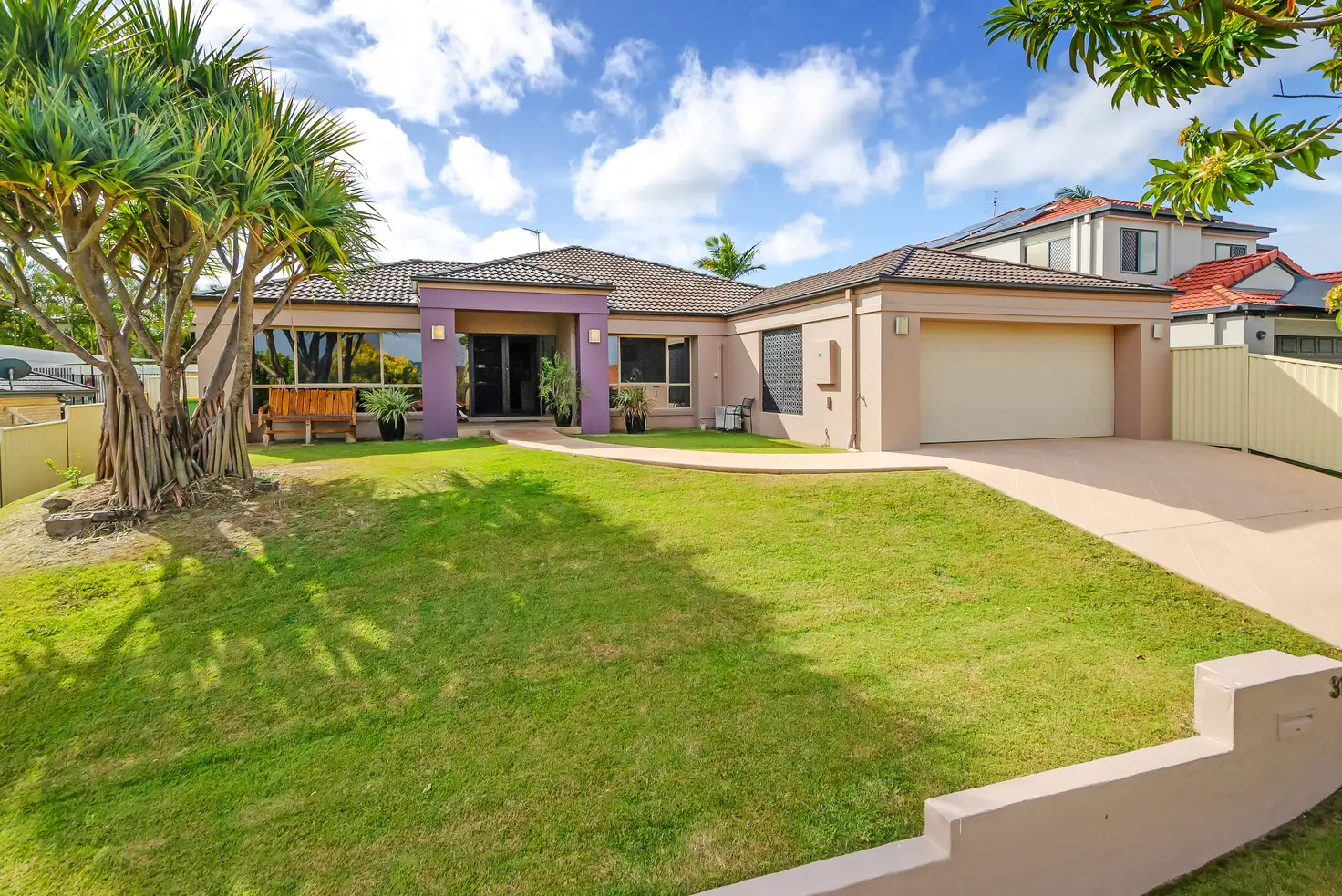 Main view of Homely house listing, 31 Kite Circuit, Arundel QLD 4214