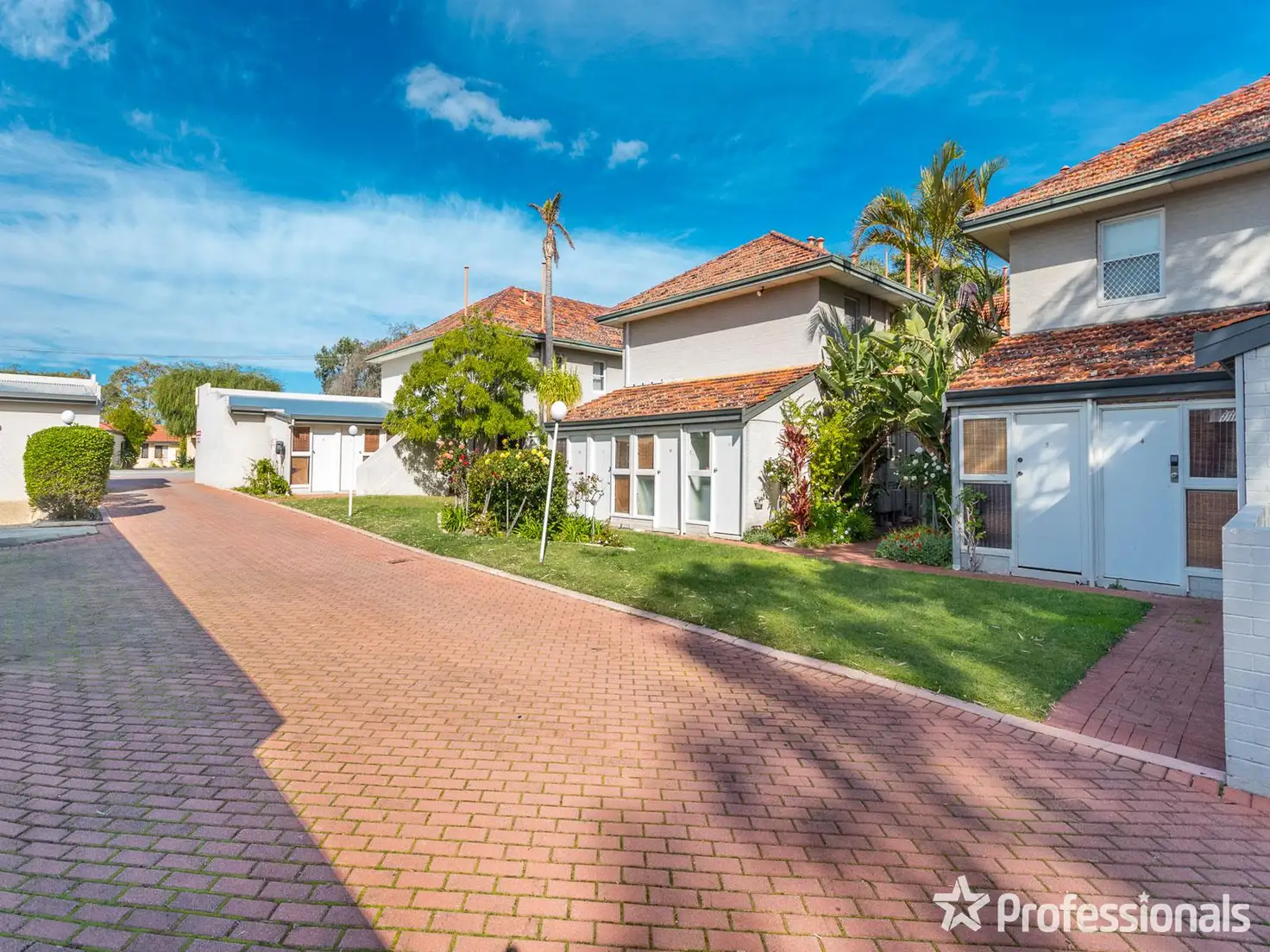 Main view of Homely villa listing, 7/1196 Albany Highway, Bentley WA 6102