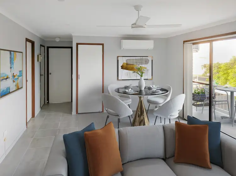 5/4 Baker Avenue, Labrador QLD 4215