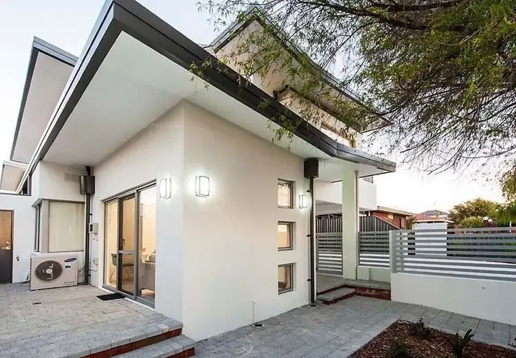 Fifth view of Homely villa listing, 1/76 Waterloo Street, Joondanna WA 6060