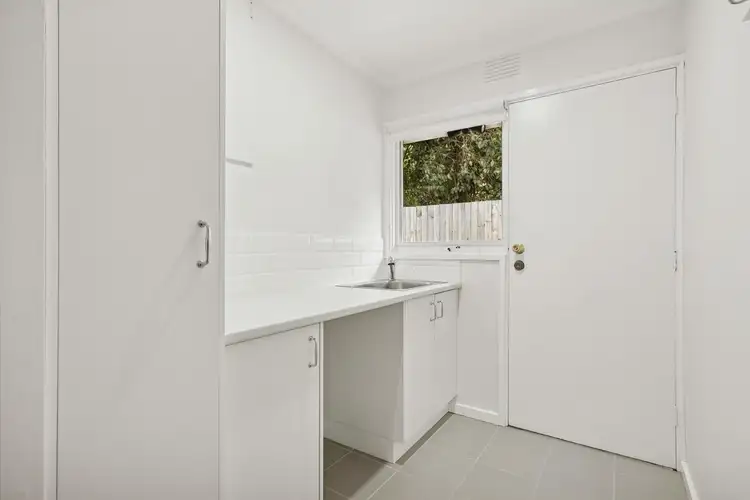 Fifth view of Homely unit listing, 2/15 Hillcrest Avenue, Ferntree Gully VIC 3156