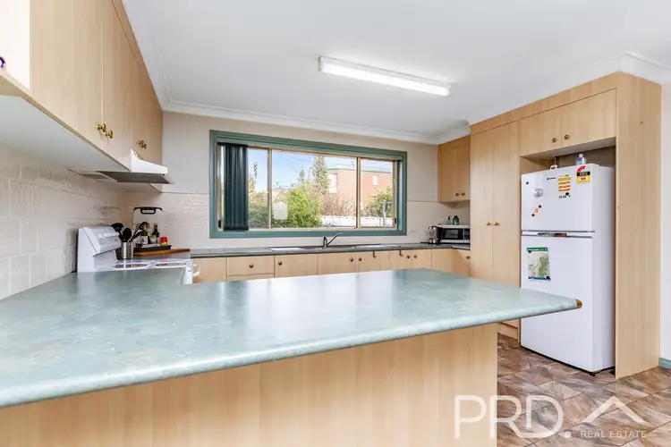 Fifth view of Homely unit listing, 5/11 Fitzroy Street, Tumut NSW 2720