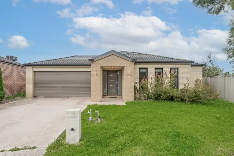 55 Challenger Circuit, Cranbourne East VIC 3977