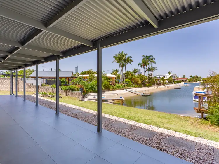 20 Pacific Blvd, Broadbeach Waters QLD 4218