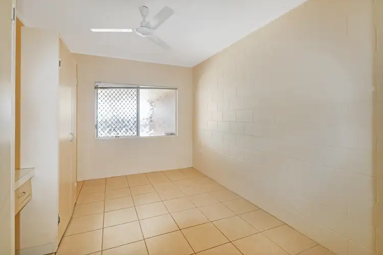 Fourth view of Homely unit listing, 2/17 Crauford Street, West End QLD 4810