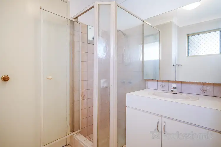 Fourth view of Homely house listing, 15 Creswick Cross, Kiara WA 6054