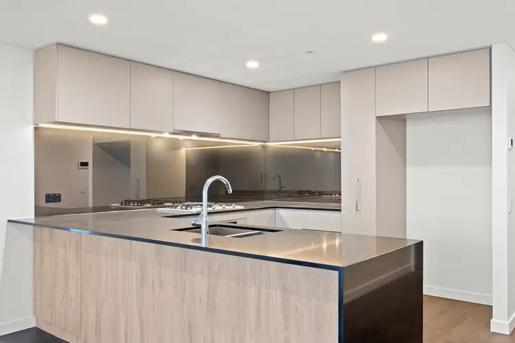 Third view of Homely apartment listing, 704/8 Adelaide Street, Brisbane City QLD 4000
