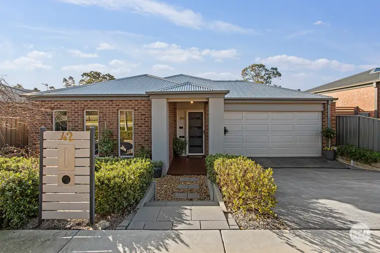 42 Coomoora Circuit, Strathfieldsaye VIC 3551