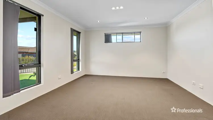 Third view of Homely house listing, 2/89 Cochrane Loop, Aveley WA 6069