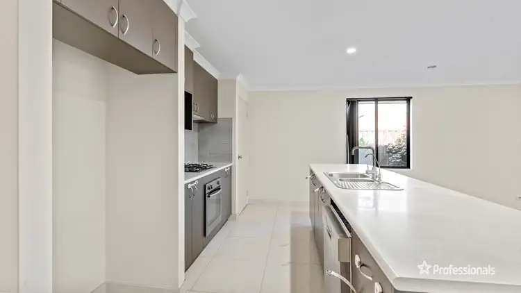 Fifth view of Homely house listing, 2/89 Cochrane Loop, Aveley WA 6069