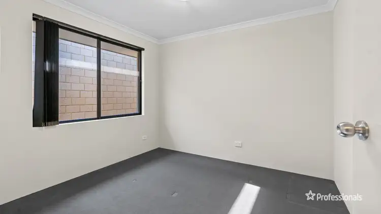 Seventh view of Homely house listing, 2/89 Cochrane Loop, Aveley WA 6069