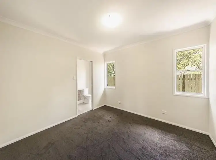 Fifth view of Homely unit listing, 2/5a Hughes, Centenary Heights QLD 4350