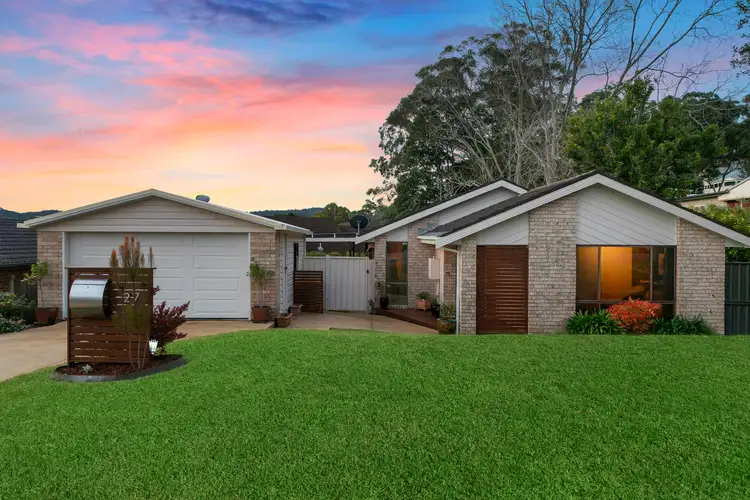 27 Henzel Road, Green Point NSW 2251