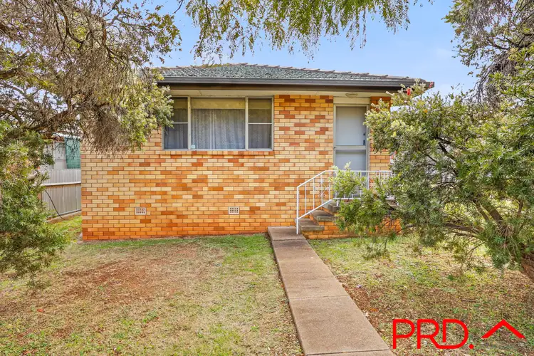 Second view of Homely block of units listing, 122 Piper Street, Tamworth NSW 2340