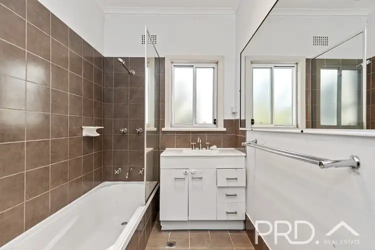 Seventh view of Homely house listing, 18 Sydney Street, Tumut NSW 2720