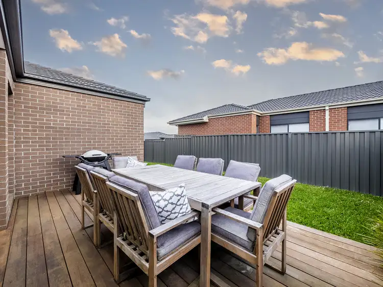 Fourth view of Homely house listing, 8 Maximus Way, Clyde VIC 3978