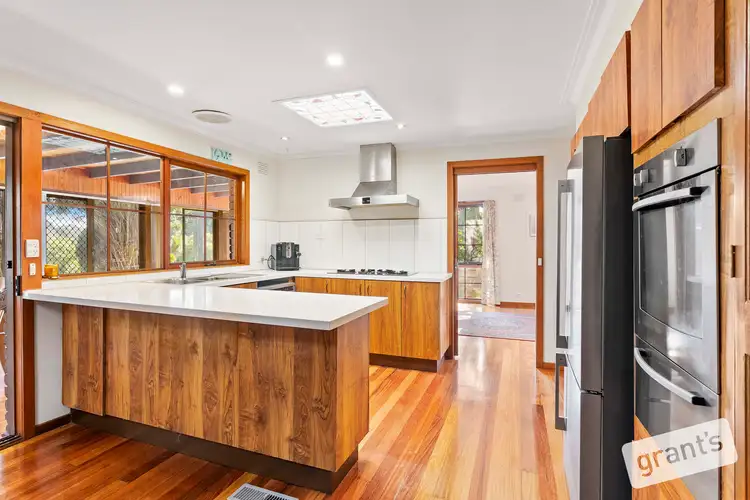Fifth view of Homely house listing, 37 Carolyn Close, Narre Warren North VIC 3804