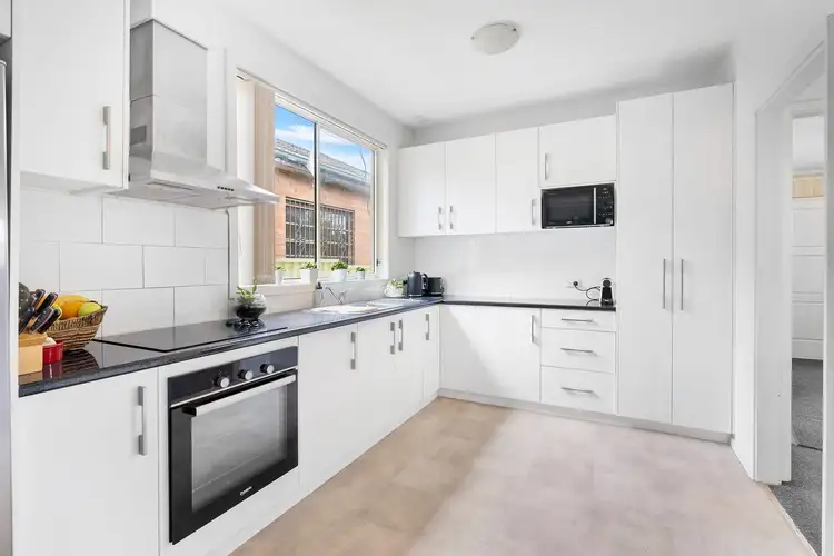 8 O'Connell Street, Smithfield NSW 2164