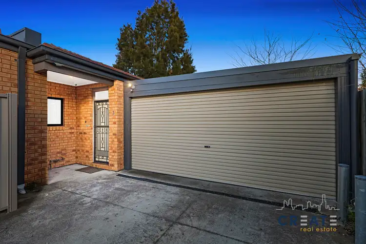 3/3 Occold Court, St Albans VIC 3021