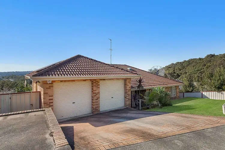 Second view of Homely house listing, 15 Hillview Crescent, Macquarie Hills NSW 2285