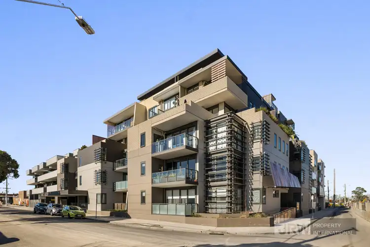 206B/8 Clinch Avenue, Preston VIC 3072