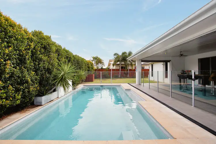 18 Duranbah Circuit, Blacks Beach QLD 4740