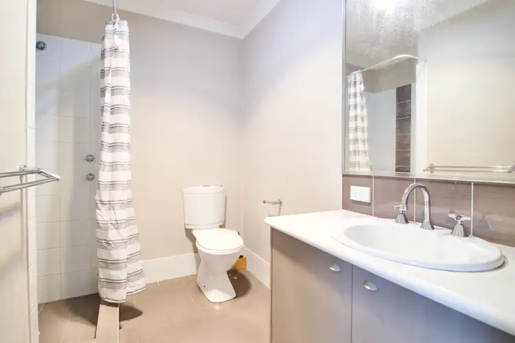 Fourth view of Homely unit listing, 1/213 Willmott Drive, Waikiki WA 6169