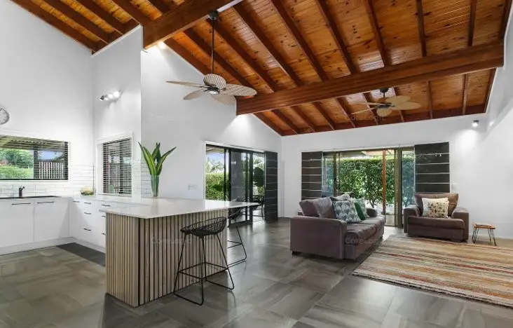 5 Beecroft Place, Robina QLD 4226