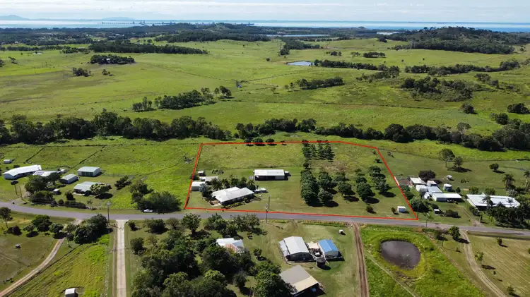 31 Fenech Avenue, Alligator Creek QLD 4740