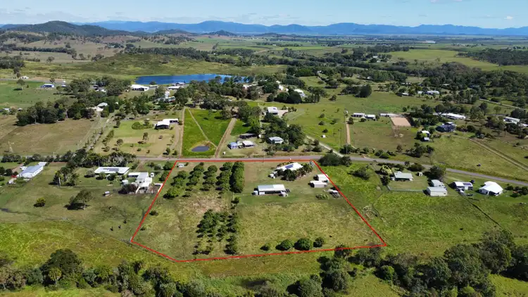 Second view of Homely house listing, 31 Fenech Avenue, Alligator Creek QLD 4740