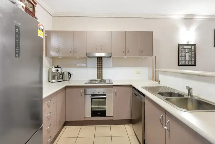 Second view of Homely unit listing, 305/2-8 Centenary Close, Manoora QLD 4870