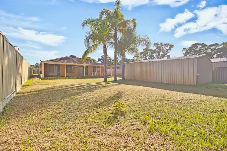 17 Timberlane Loop, Cooloongup WA 6168