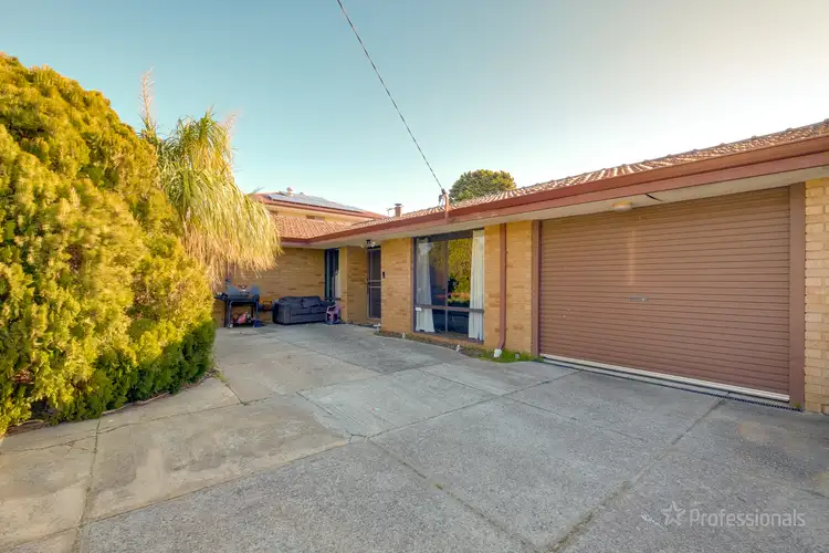 Third view of Homely house listing, 16 Logpine Crescent, Camillo WA 6111