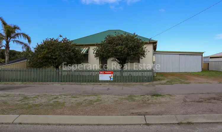 4 Pink Lake Road, Esperance WA 6450