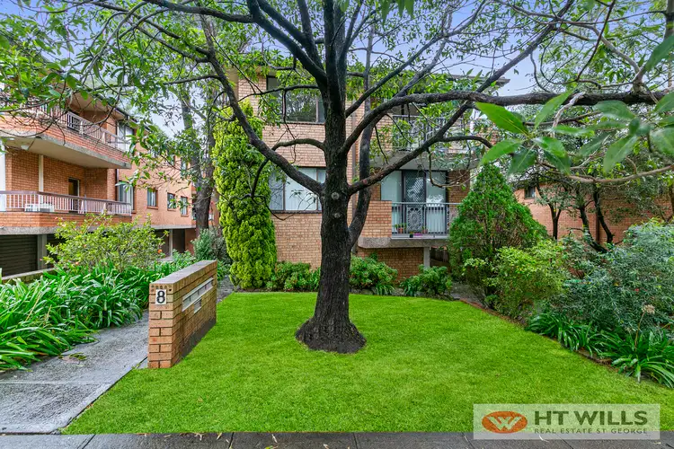 3/8 Hillcrest Avenue, Hurstville NSW 2220