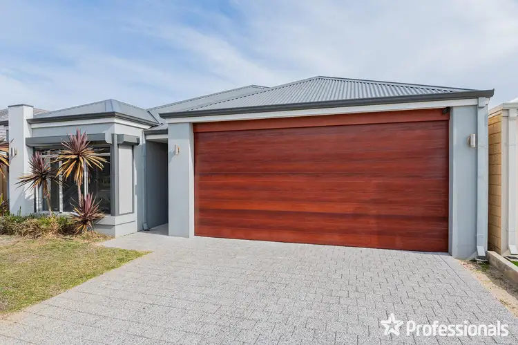 17 Binomial Way, Piara Waters WA 6112