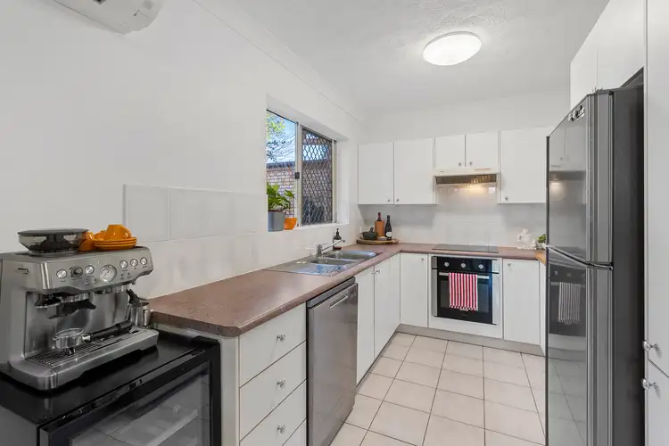 Seventh view of Homely unit listing, 2/53 Bellevue Avenue, Gaythorne QLD 4051