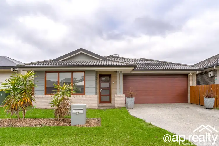 21 Penda Crescent, Pallara QLD 4110